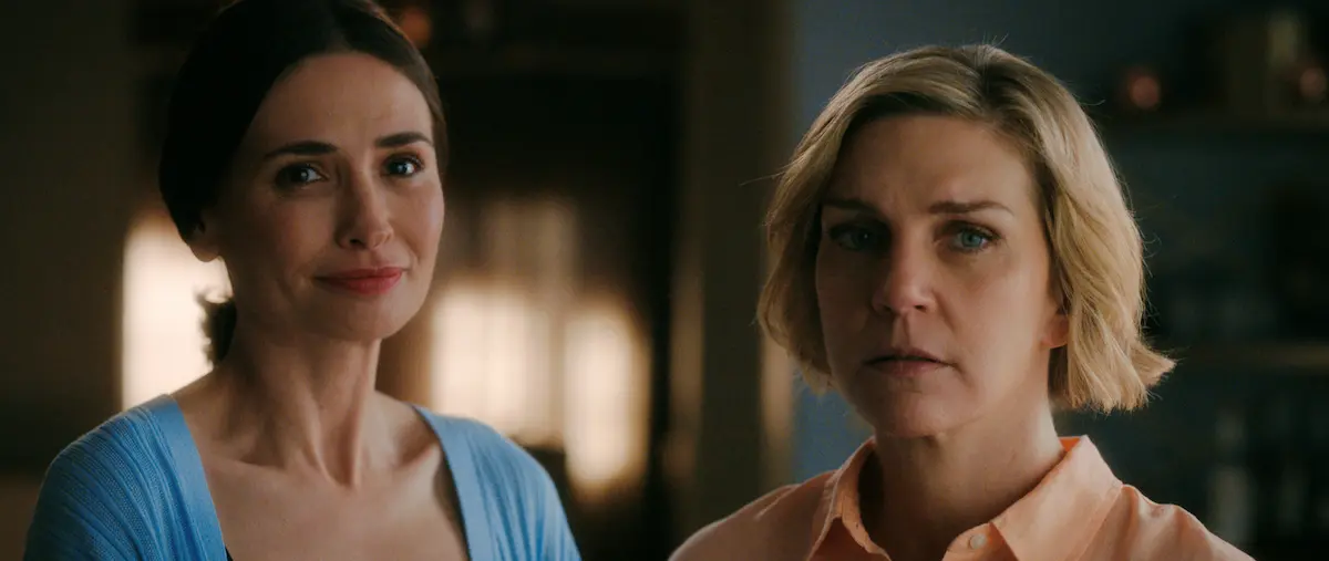 Pluribus: série mais assistida na história da Apple TV+ é renovada para nova temporada