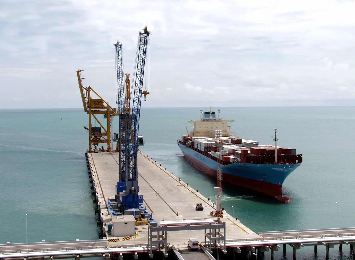 Exportações do Brasil para os EUA caem 25,5% em janeiro, enquanto vendas para a China sobem