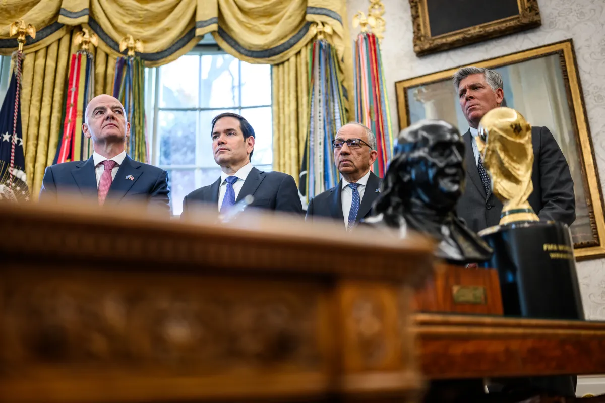 Encontro com integrantes da força-tarefa da Casa Branca para a Copa do Mundo de 2026, em 17 de novembro de 2025.