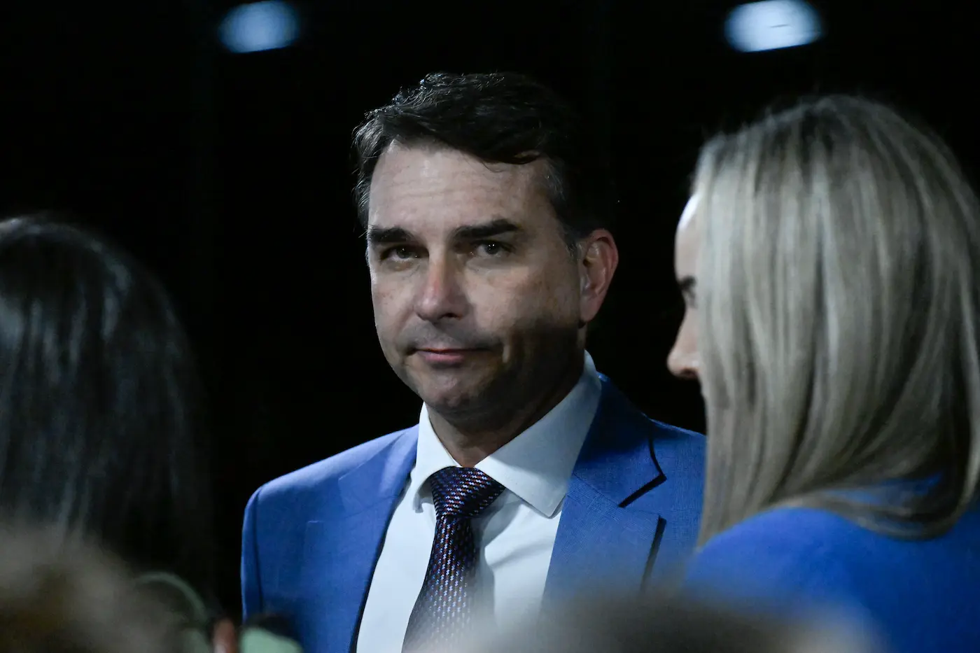 Flávio pede suspensão de tarifa dos EUA e cita eleição, Pix e Mercosul